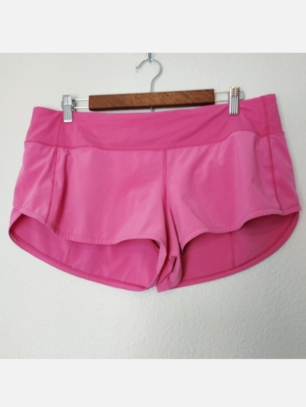 Lululemon Speed Up Shorts 2.5" Pink 10